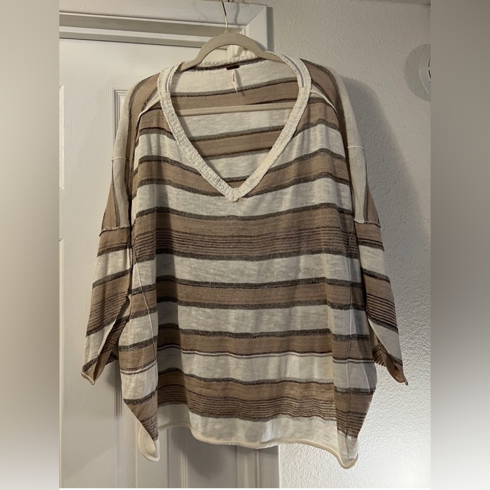 Free People V Neck Oversized Off the Shoulder Top Size Large